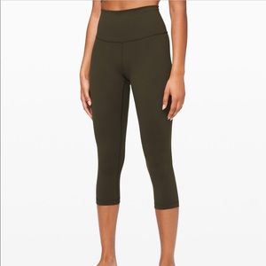 Lululemon Olive Green WunderUnder Cropped Leggings